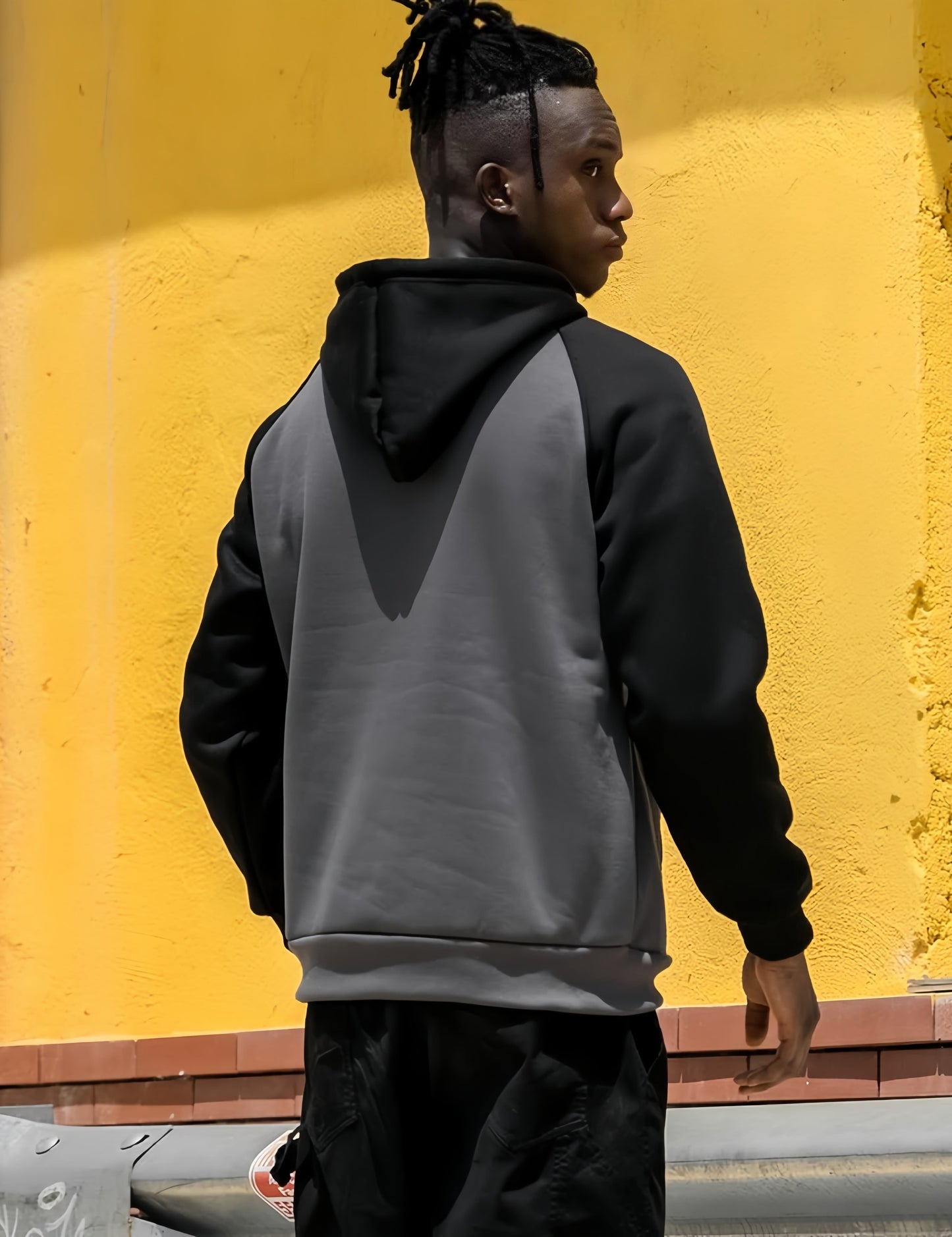 Men’s Dark Gray Black Pullover Hoodie