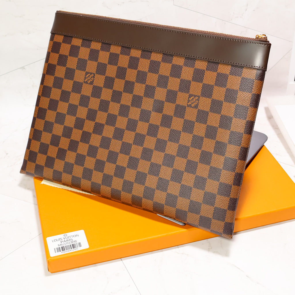 LV Daily Pouch