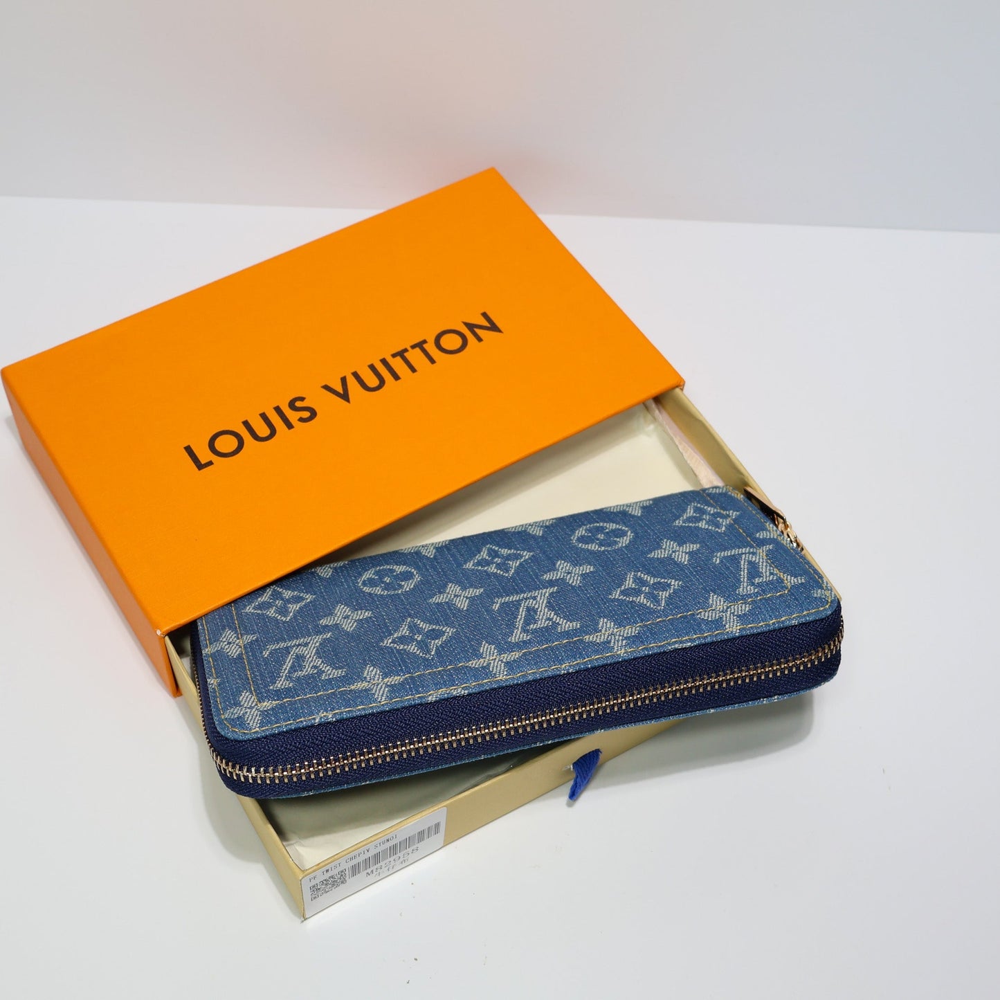 LV Denim Wallet Long Zipper Style